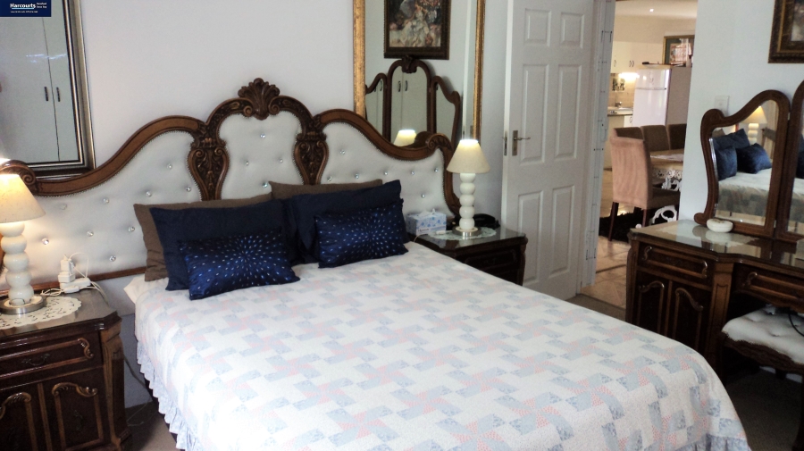 4 Bedroom Property for Sale in Dana Bay Western Cape